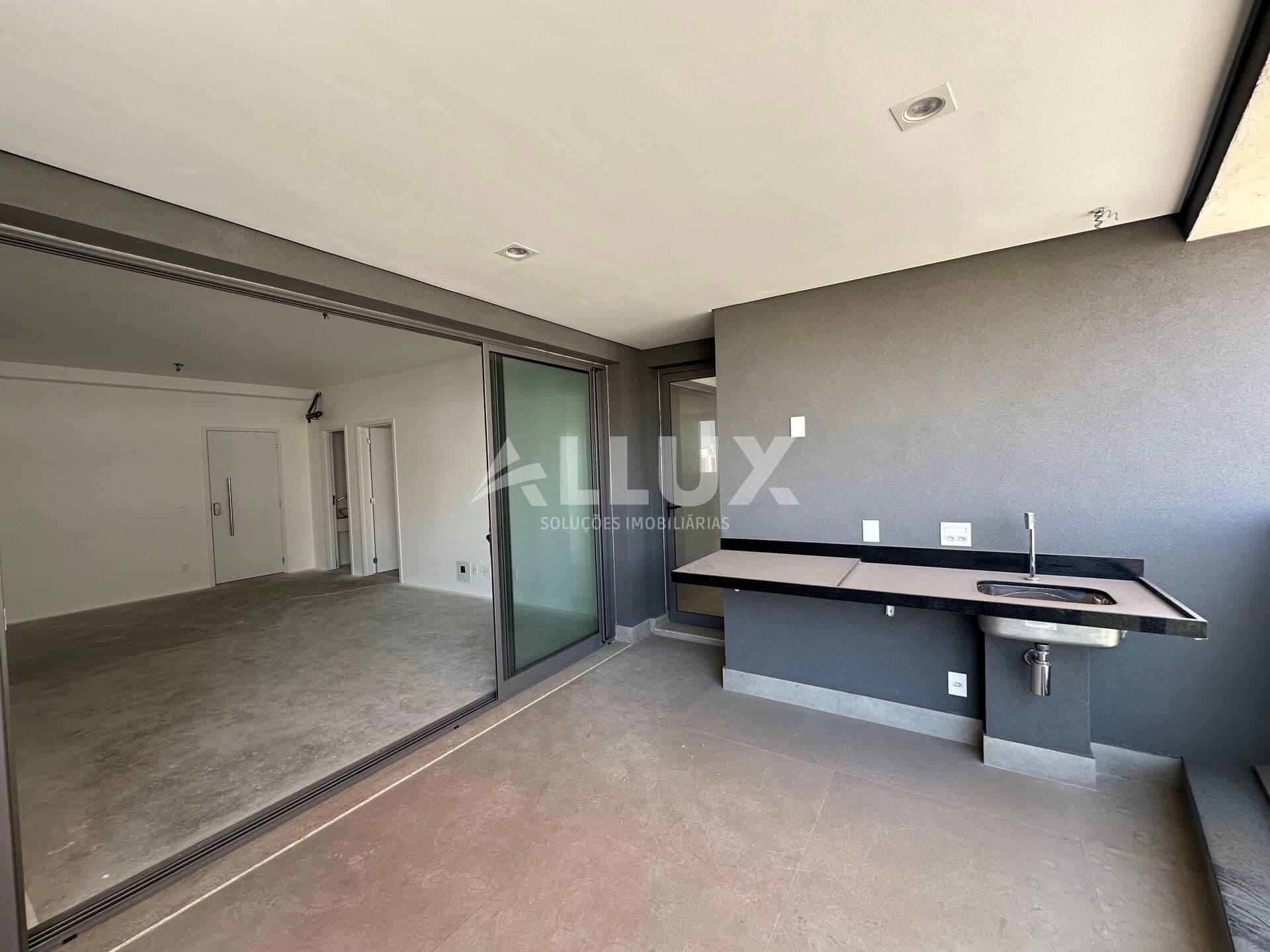 Apartamento à venda por R$ 1.750.000,00 no Level em Alphaville Empresarial, Barueri SP