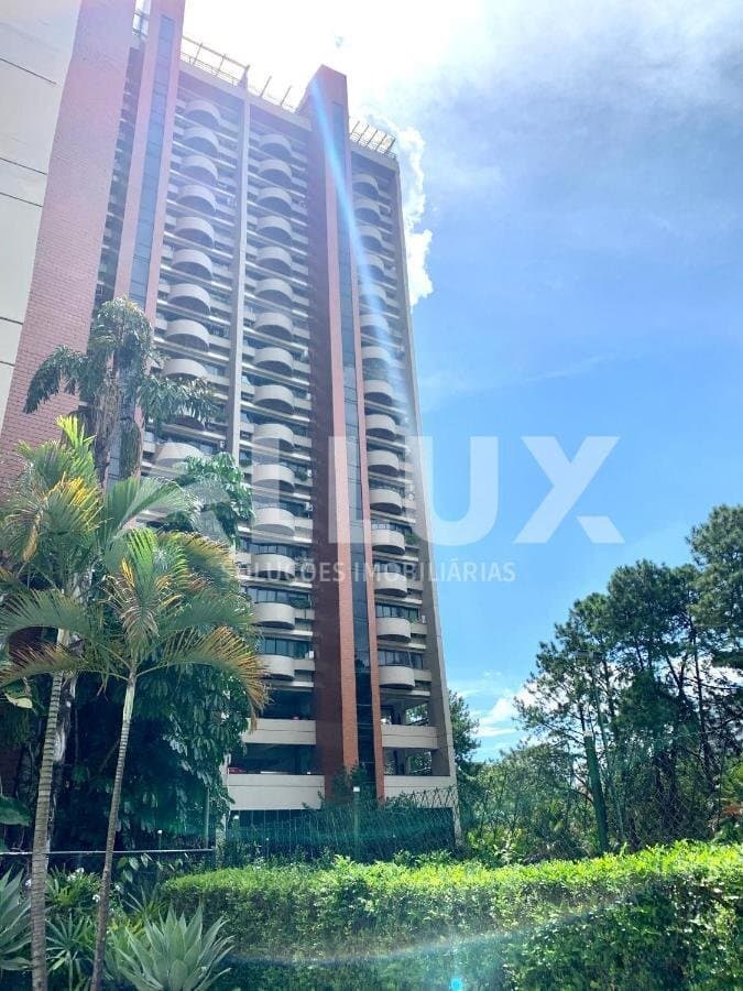 Apartamento em condomínio à venda por R$685.000 em Alphaville, Santana de Parnaíba SP