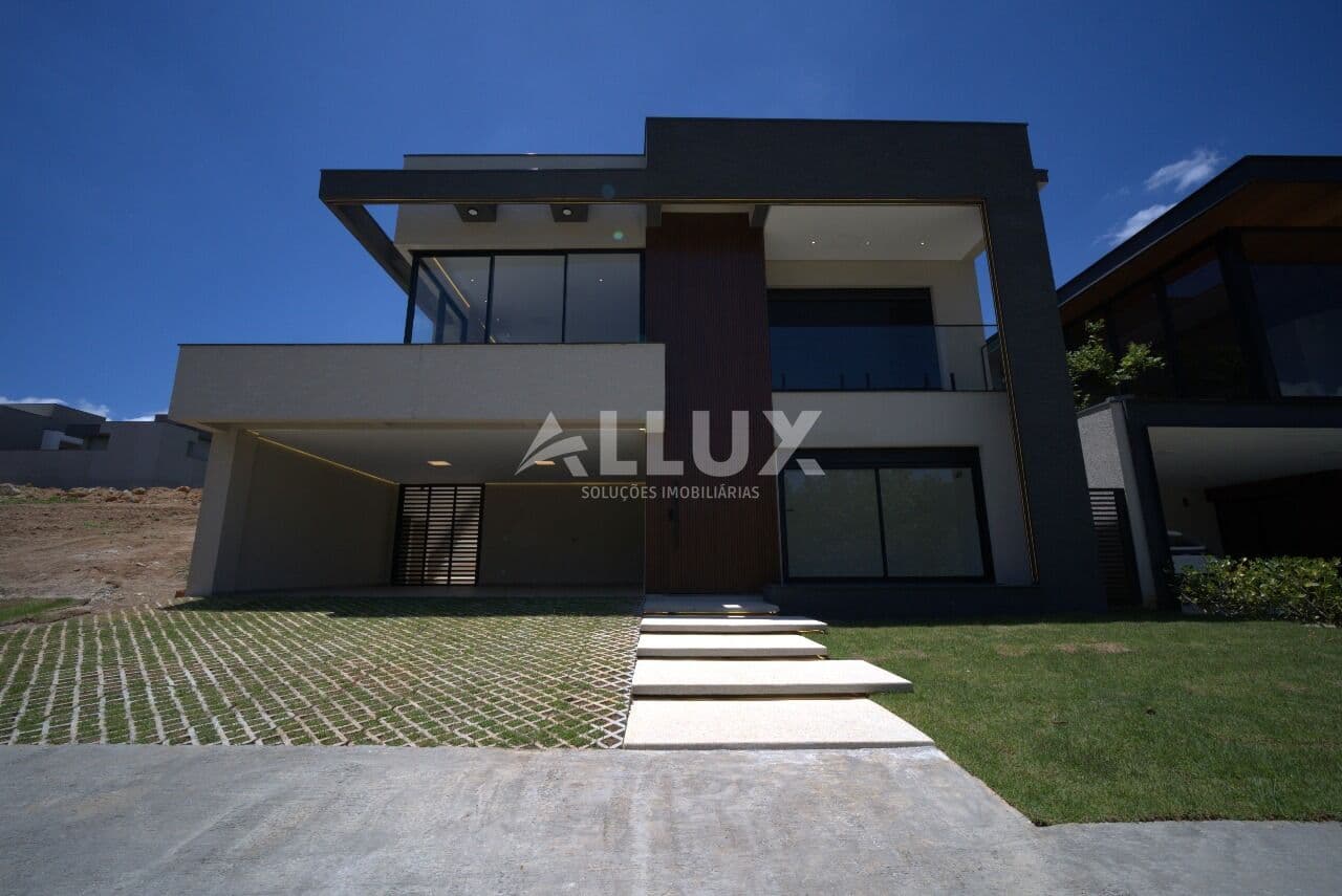 Casa à venda por R$ 2.990.000,00 no Condomínio Altavis – Aldeia da Serra, Santana de Parnaíba SP
