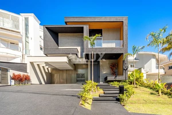 Casa à venda por R$ 11.500.000,00 no Condomínio Alphaville Zero – Alphaville SP