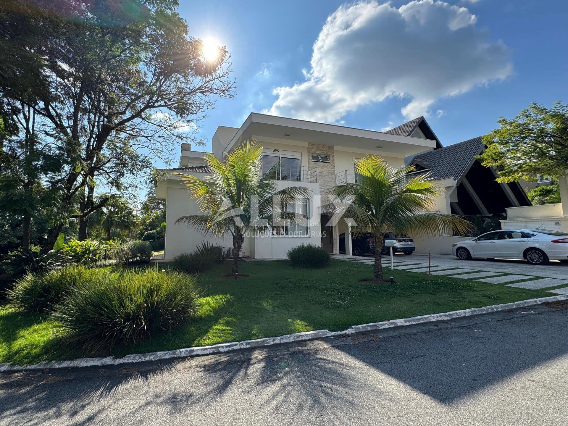 Casa à venda por R$ 4.500.000,00 em Alphaville, Santana de Parnaíba SP