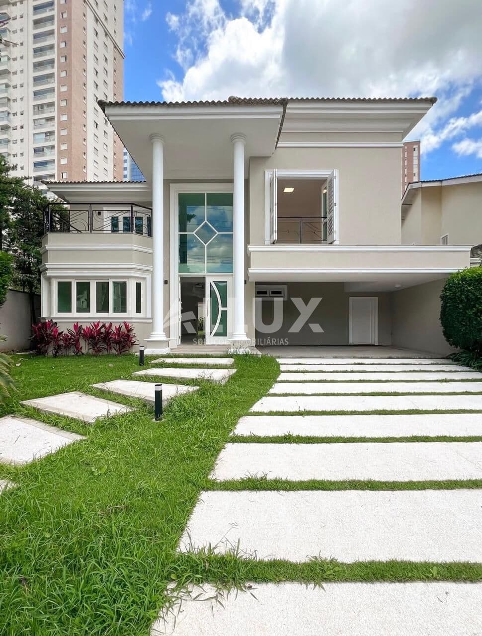 Casa à venda por R$ 3.700.000,00 no Condomínio Alpha Plus – Alphaville, Barueri SP