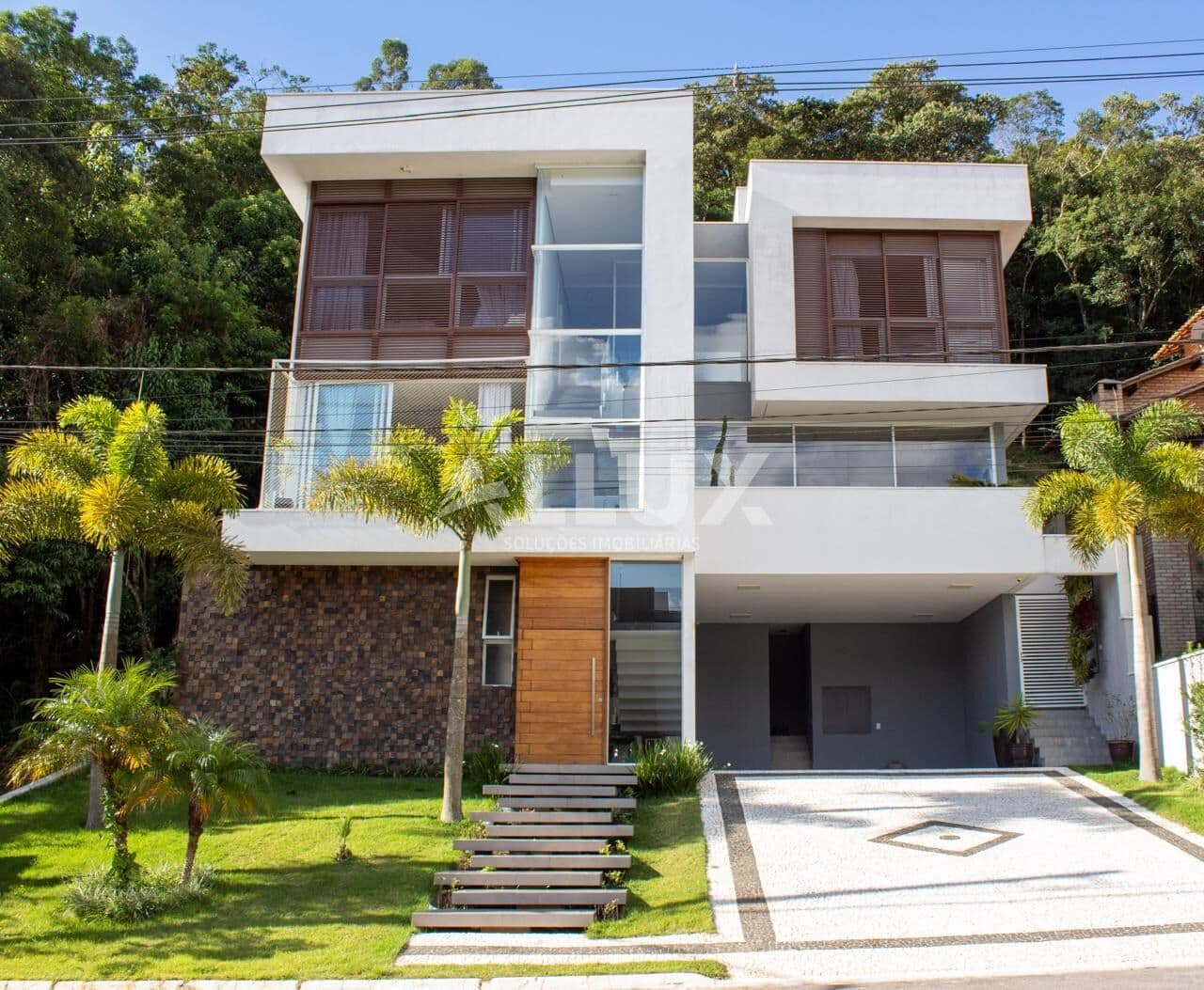 Casa à venda por R$ 2.690.000 no Condomínio Mosaico da Aldeia – Quintas do Ingaí, Aldeia da Serra, Santana de Parnaíba/SP