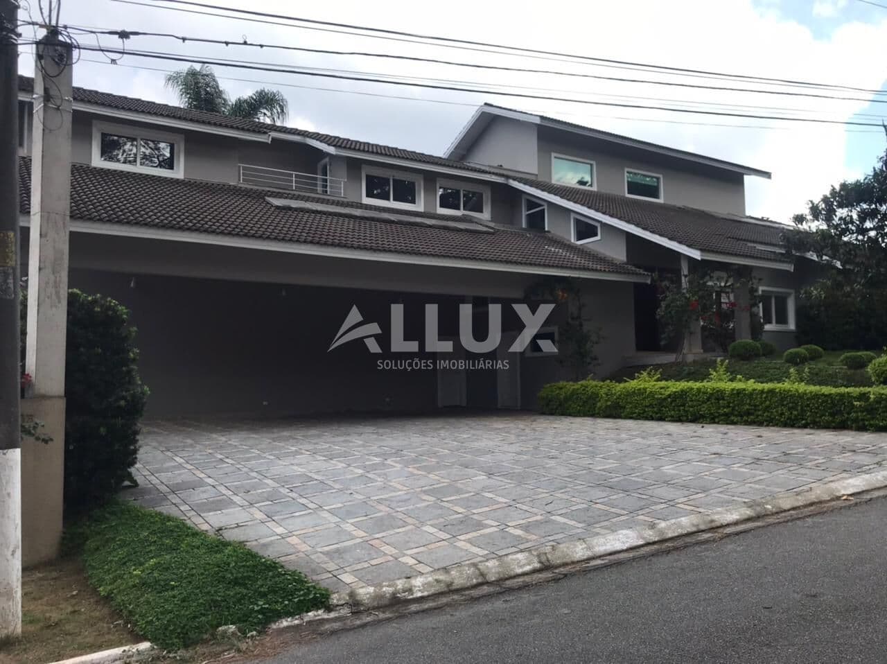 Casa à venda por R$ 7.500.000,00 no Alphaville 10 em Alphaville, Santana de Parnaíba SP