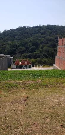 Terreno à venda em Santana de Parnaíba SP | Vista para mata e projeto aprovado