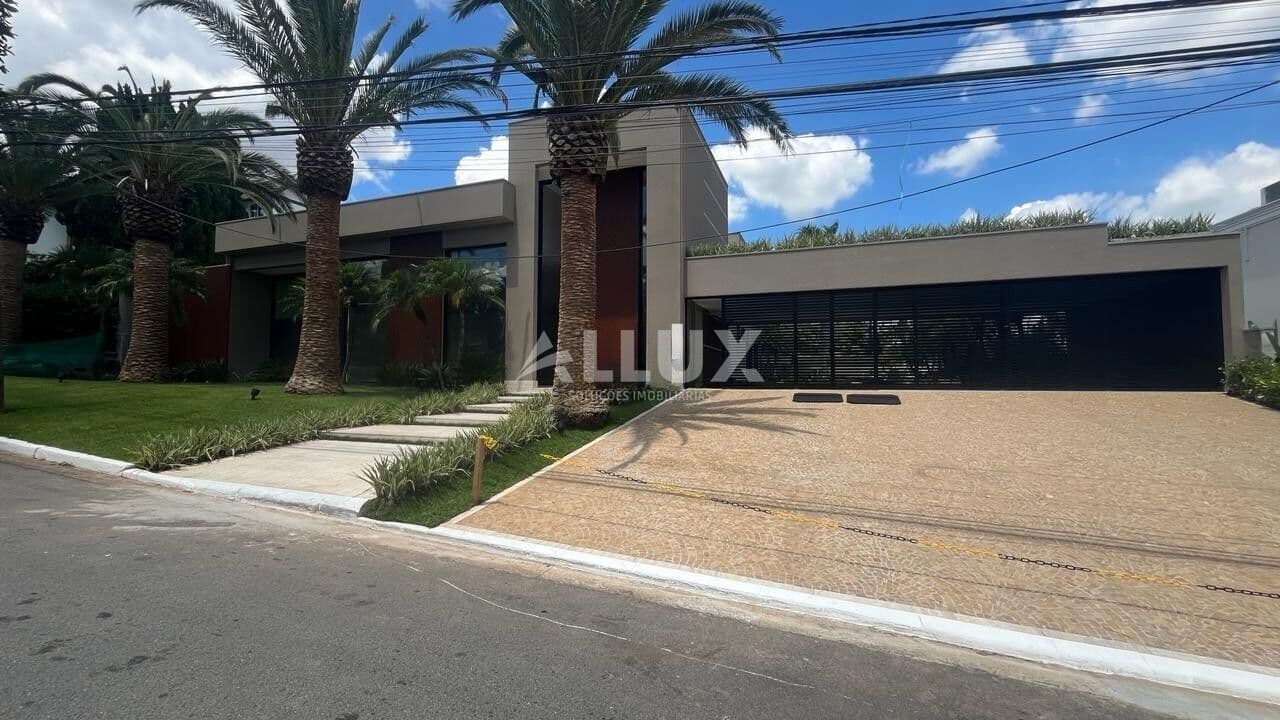 Casa à venda por R$ 29.000.000 no Alphaville 2 em Alphaville, Barueri SP