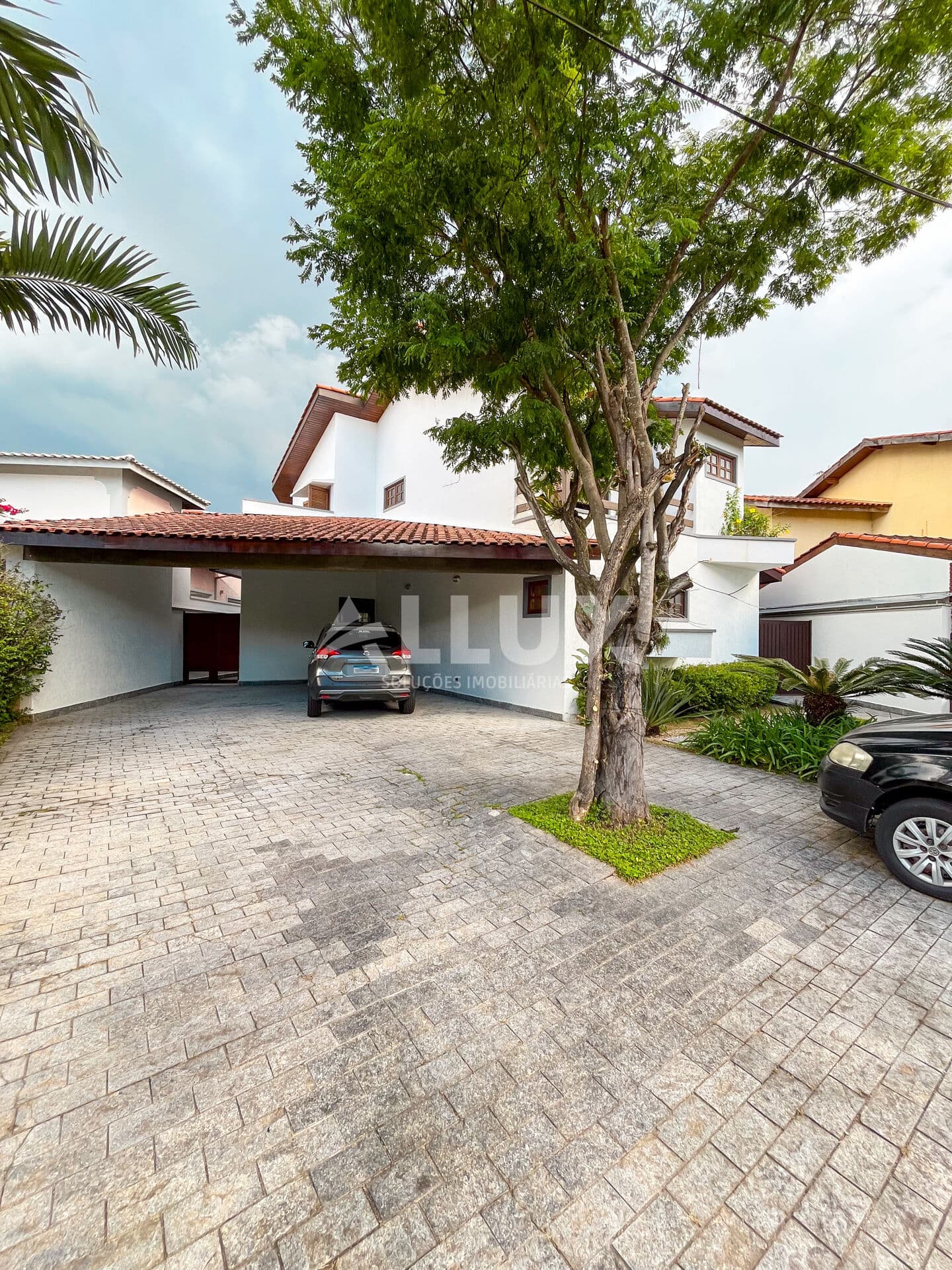 Casa à venda por R$ 2.290.000,00 no Condomínio Alphaville 12 – Alphaville, Santana de Parnaíba SP