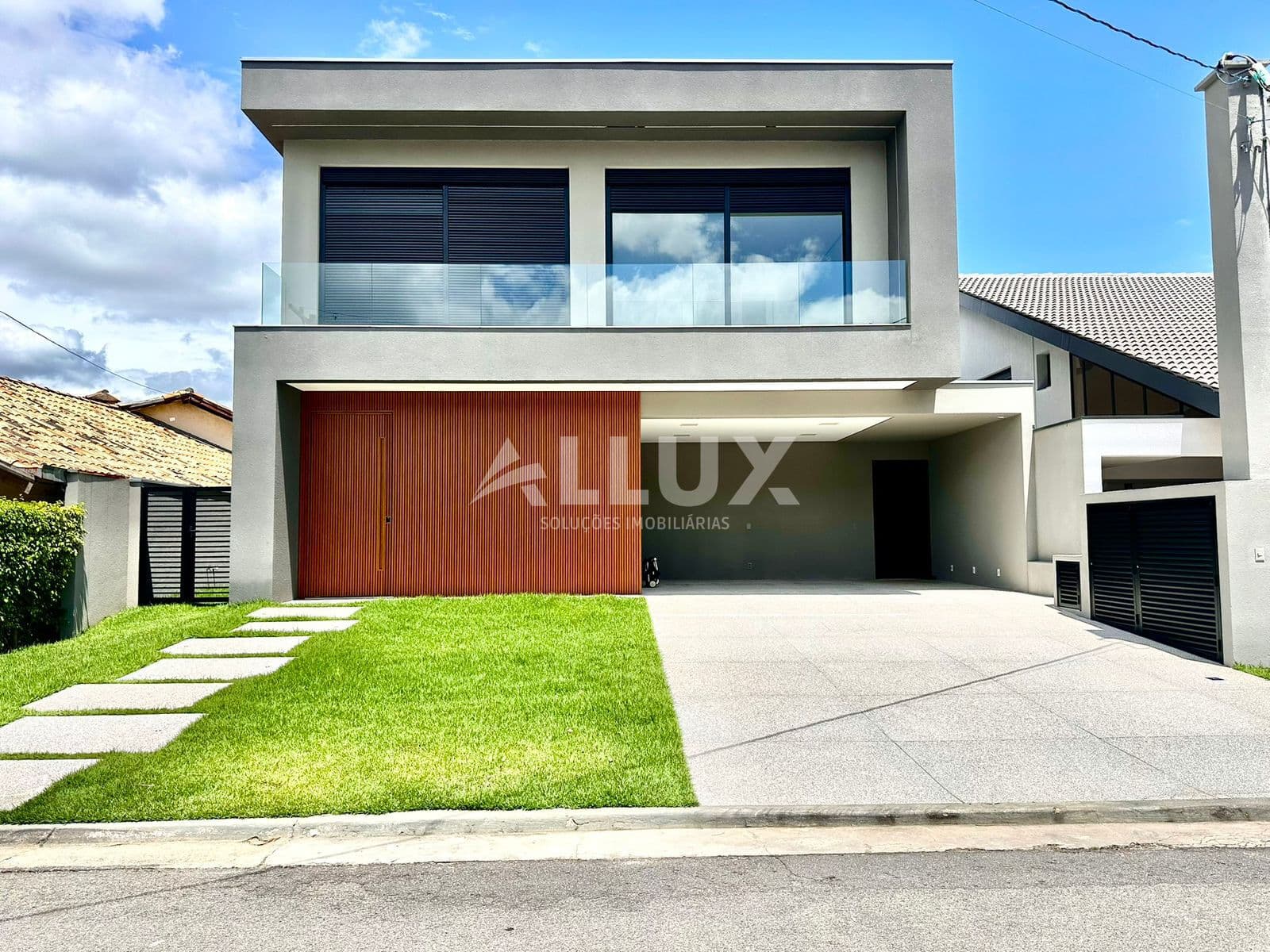 Casa à venda por R$ 5.600.000,00 no Condomínio Alphaville 06 – Alphaville, Santana de Parnaíba SP