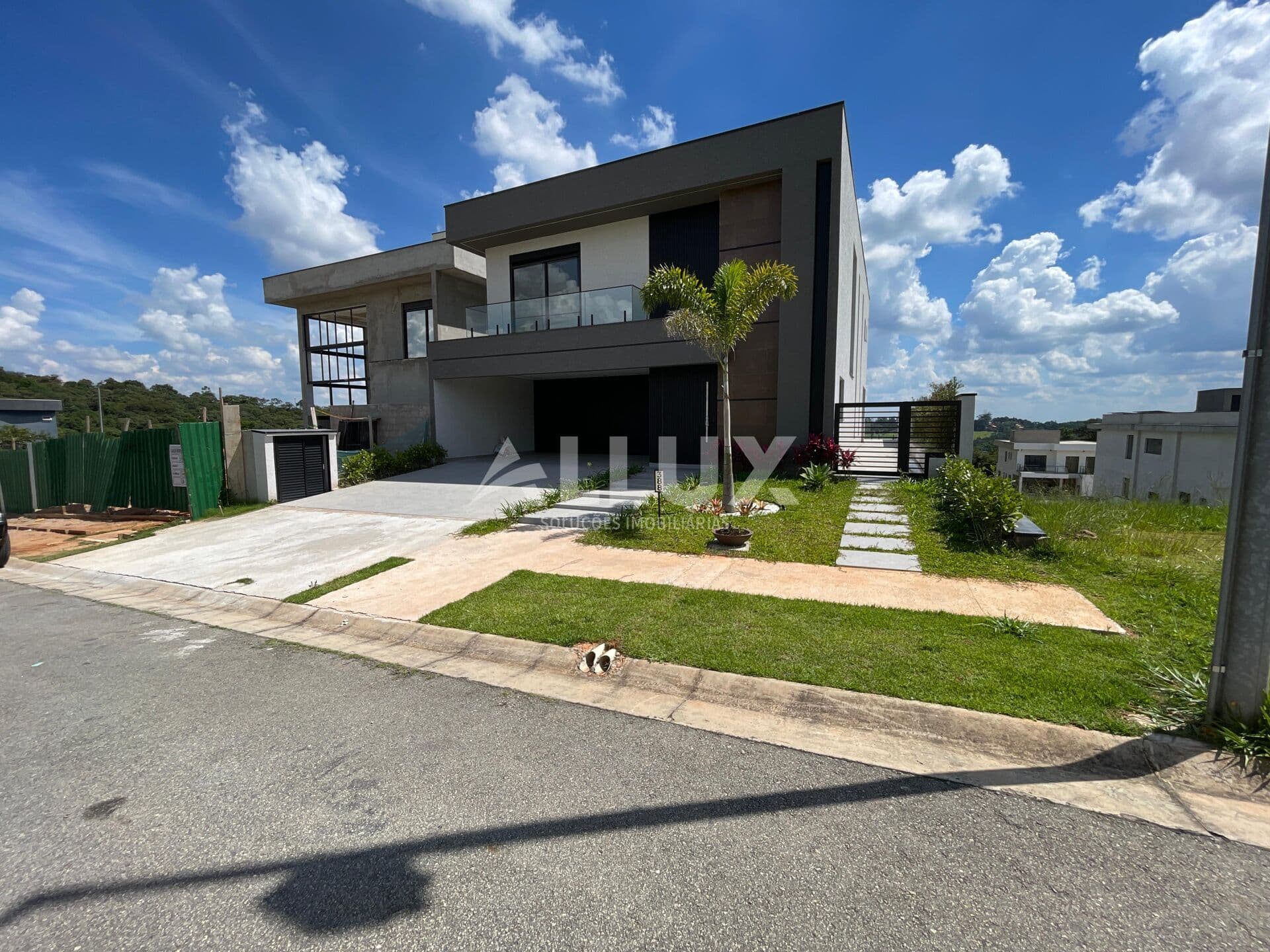 Casa à venda por R$ 3.950.000,00 no Condomínio Altavis – Aldeia da Serra, Santana de Parnaíba SP