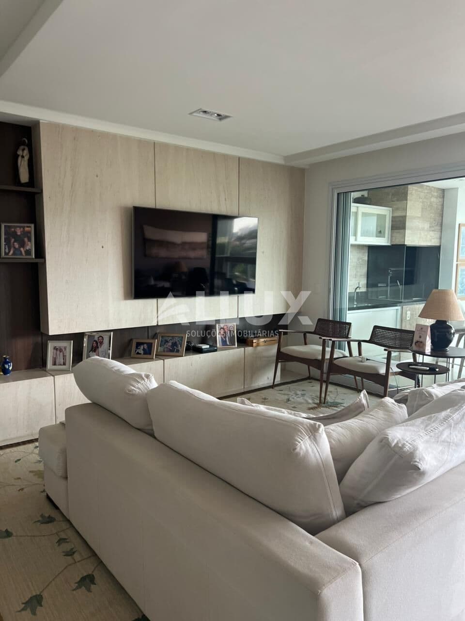 Apartamento à venda por R$ 2.900.000,00 no Edifício Verone – Barueri SP