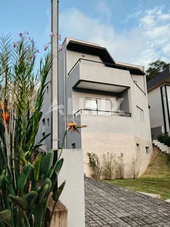 Casa à venda por R$ 1.750.000,00 em Alphaville, Santana de Parnaíba SP