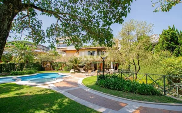 Casa à venda por R$ 9.900.000,00 no Condomínio Tamboré 1 – Alphaville, Barueri/SP
