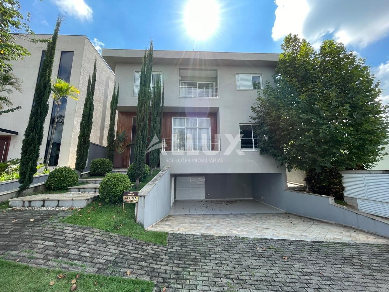 Casa para locação por R$ 40.000,00 no Condomínio Tamboré 10 – Alphaville, Santana de Parnaíba SP