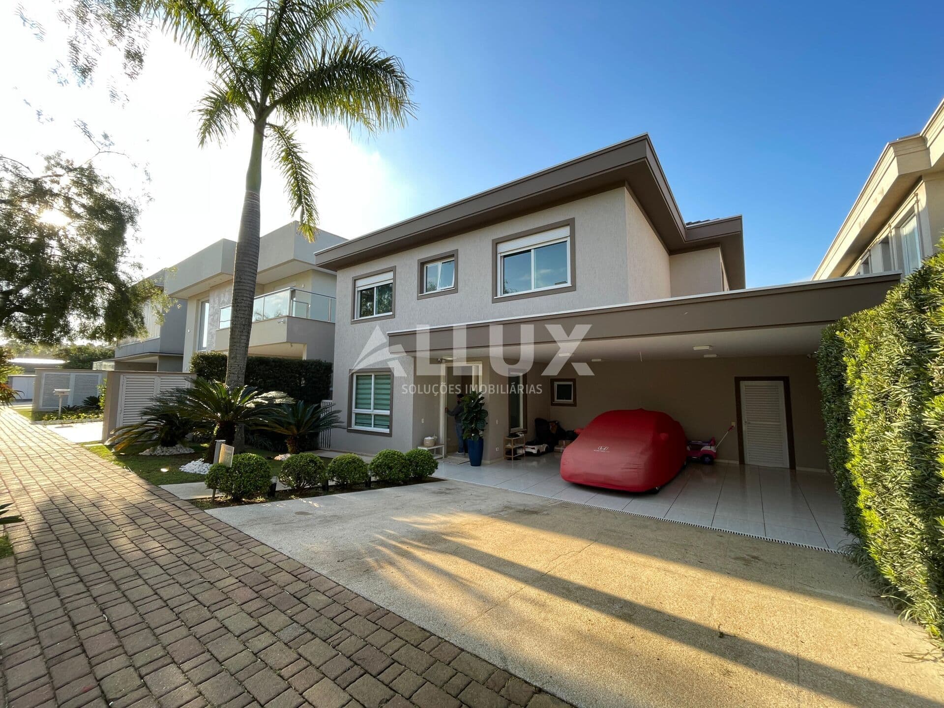 Casa à venda por R$ 4.500.000,00 no Condomínio Gênesis 1 – Alphaville, Santana de Parnaíba SP