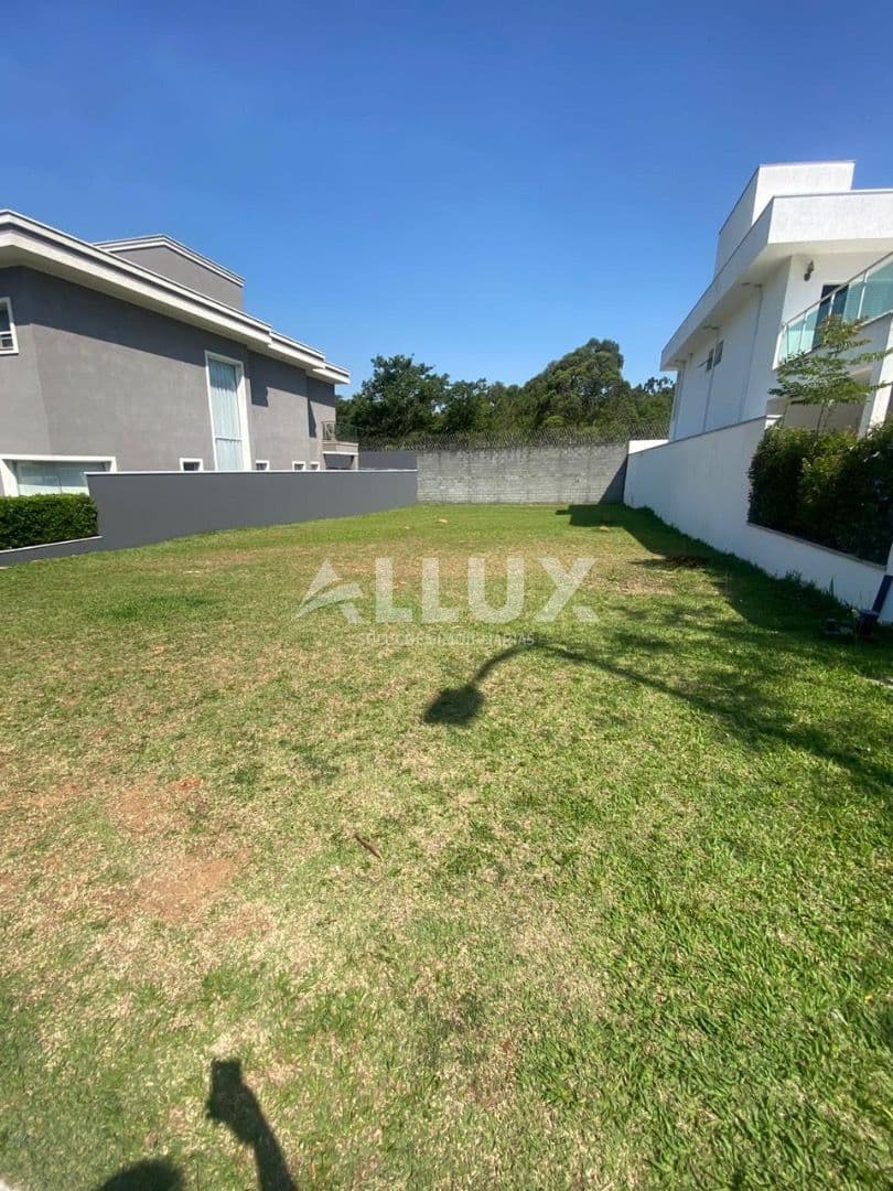 Terreno à venda por R$ 2.500.000,00 no Condomínio Tamboré 11 – Alphaville, Santana de Parnaíba SP
