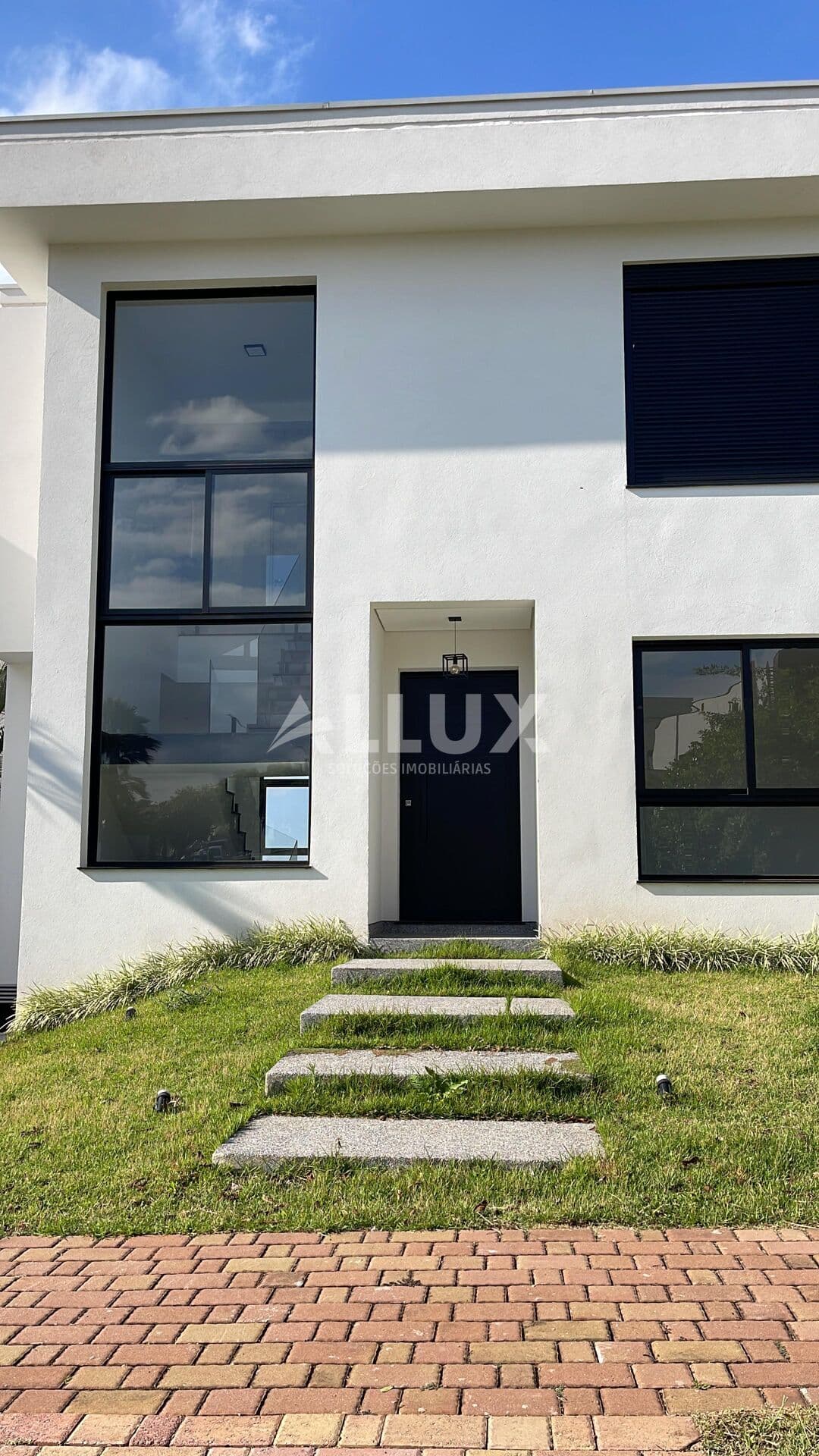 Casa à venda por R$ 4.300.000,00 no condomínio Gênesis 1 em Santana de Parnaíba SP
