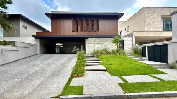Casa à venda por R$ 8.990.000,00 em Alphaville, Barueri SP