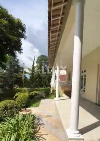 Casa para locação por R$ 15.000,00 no Condomínio Morada dos Pássaros – Aldeia da Serra, Barueri SP