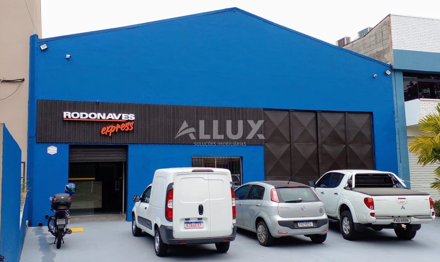Prédio Comercial para locação por R$ 40.000,00 em Alphaville, Barueri