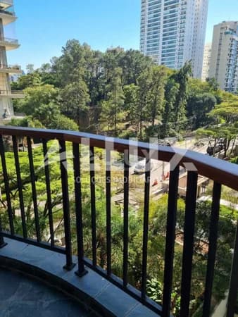 Apartamento em condomínio à venda por R$1.300.000,00 ou locação por R$6.500,00 em Alphaville, Barueri SP