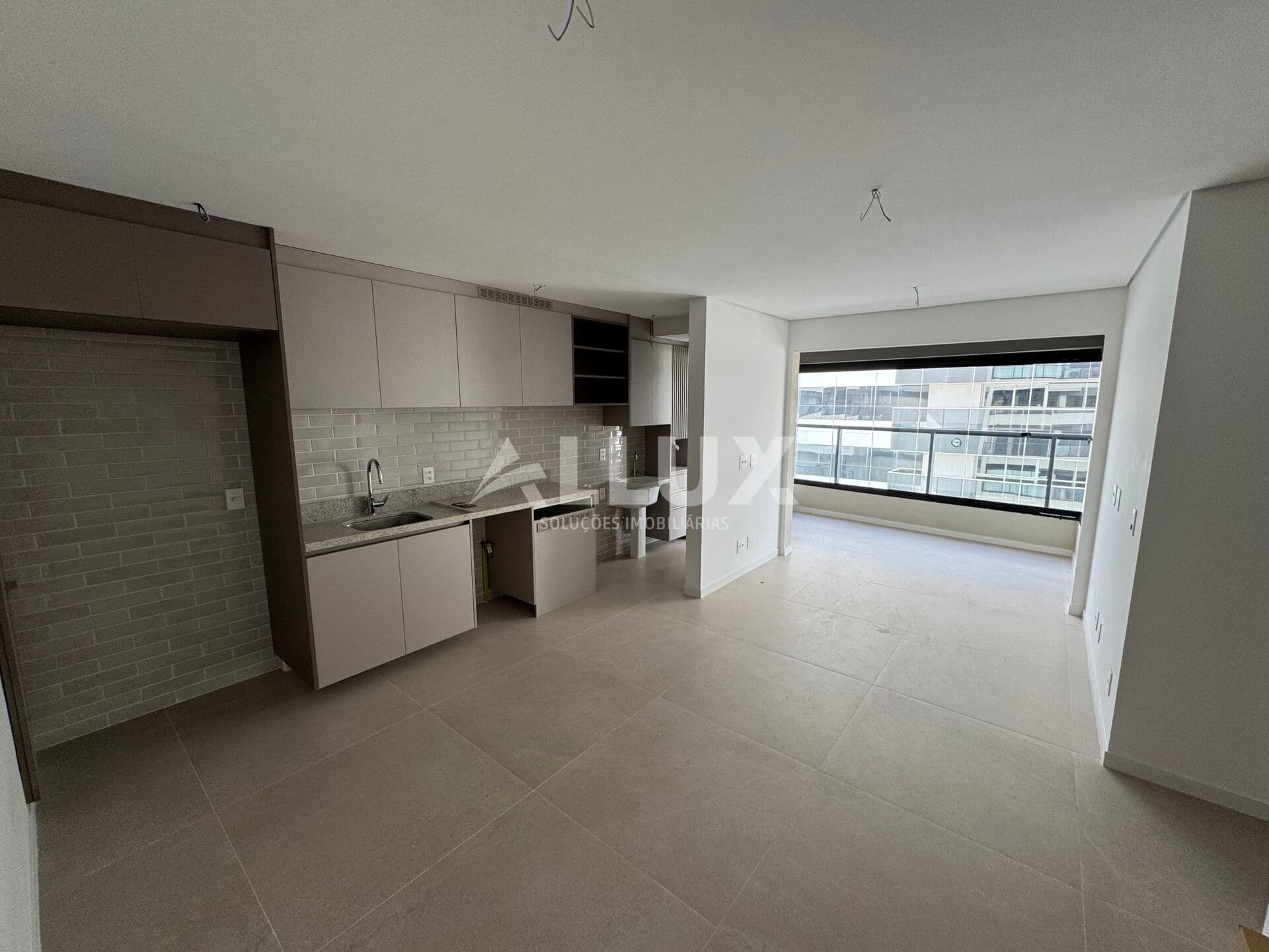 Apartamento para alugar por R$ 8.500 no Condomínio Edifício Oka Mamoré – Alphaville, Barueri SP