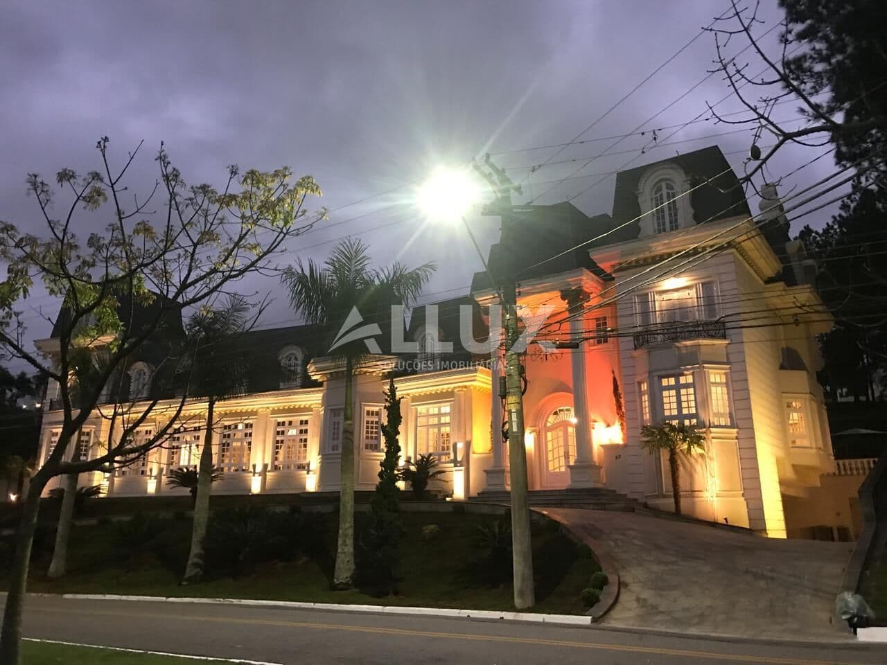 Casa à venda por R$ 65.000.000,00 no Condomínio Tamboré 3 – Alphaville, Santana de Parnaíba SP