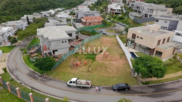 Terreno à venda por R$ 1.650.000,00 no Condomínio Burle Marx – Alphaville, Santana de Parnaíba SP