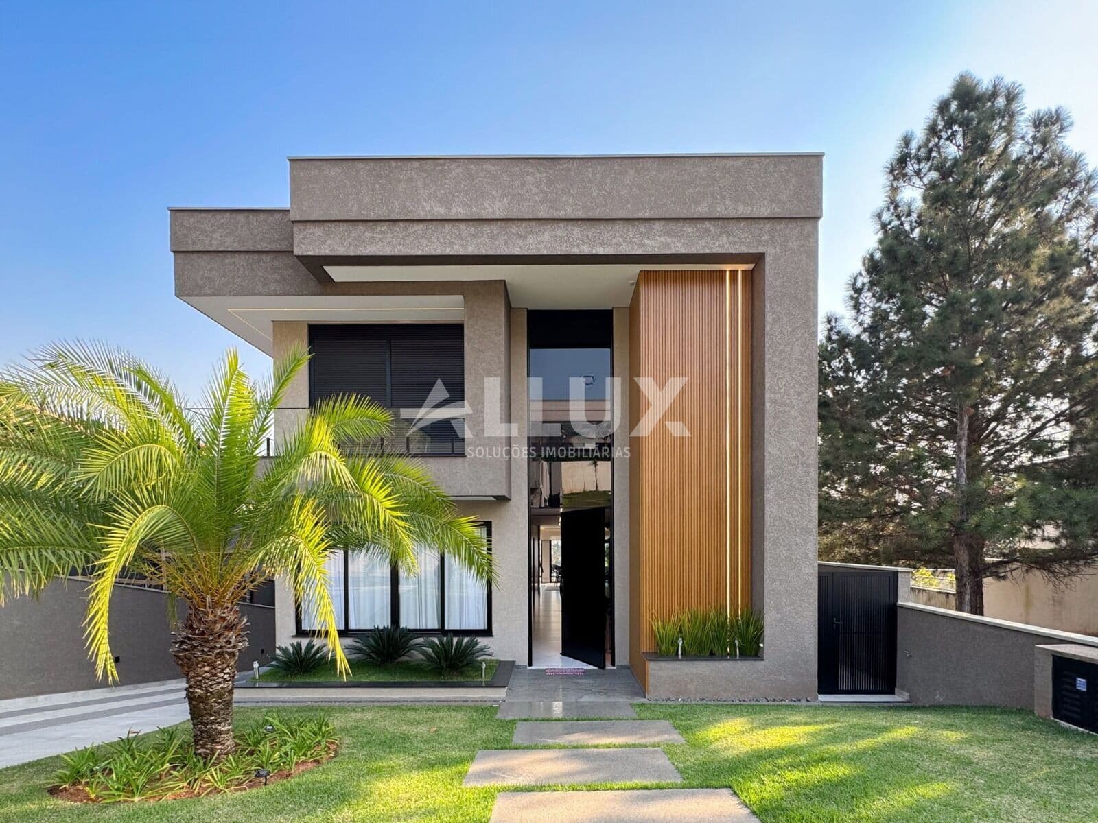 Casa à venda por R$ 9.500.000,00 no Condomínio Villa Solaia – Tamboré, Alphaville SP