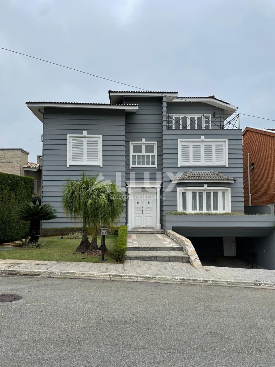 Casa à venda por R$ 4.500.000,00 em Alphaville, Santana de Parnaíba SP