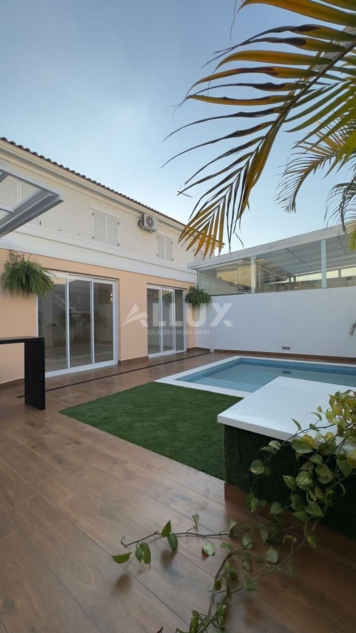 Casa à venda por R$ 1.910.000,00 em Alphaville, Santana de Parnaíba