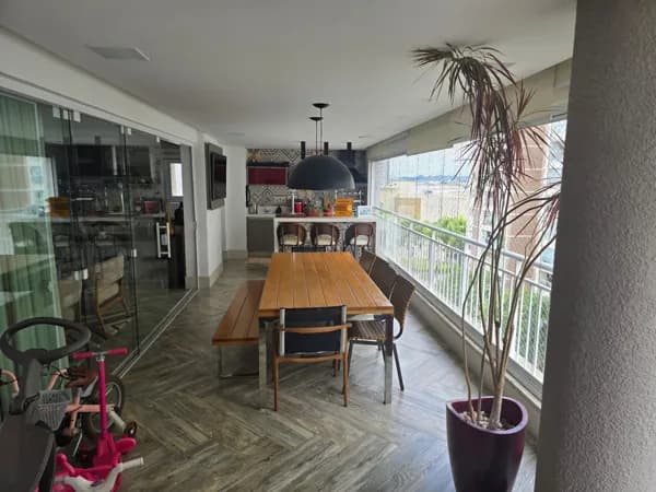 Apartamento Alto Padrão Premier 198m² com 3 Suites 3 vagas Mobiliado no espaço Cerâmica