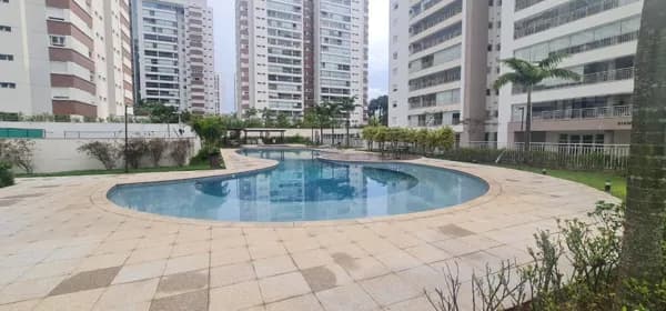 Apartamento Alto Padrão Premier 198m² com 3 Suites 3 vagas vista piscina e bulevar
