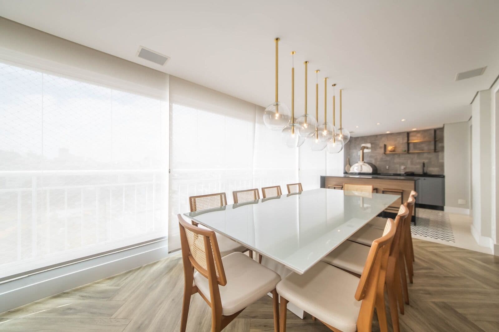 Apartamento Alto Padrão Premier 198m² mobiliado vista livre sol da manha 3 Suites