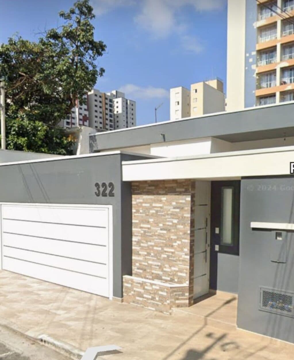 Casa Alto Padrão Residencial ou Comercial no bairro Sta Paula !!! 3 Suites 3 vagas