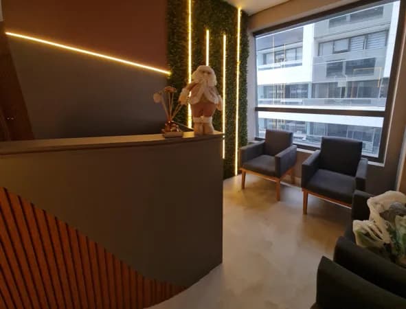 Sala Comercial Torre Gate com 46m² mobiliada, 1 vaga ao lado do Park Shopping SCS