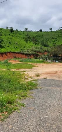 Lote/Terreno em Caratinga - Limoeiro