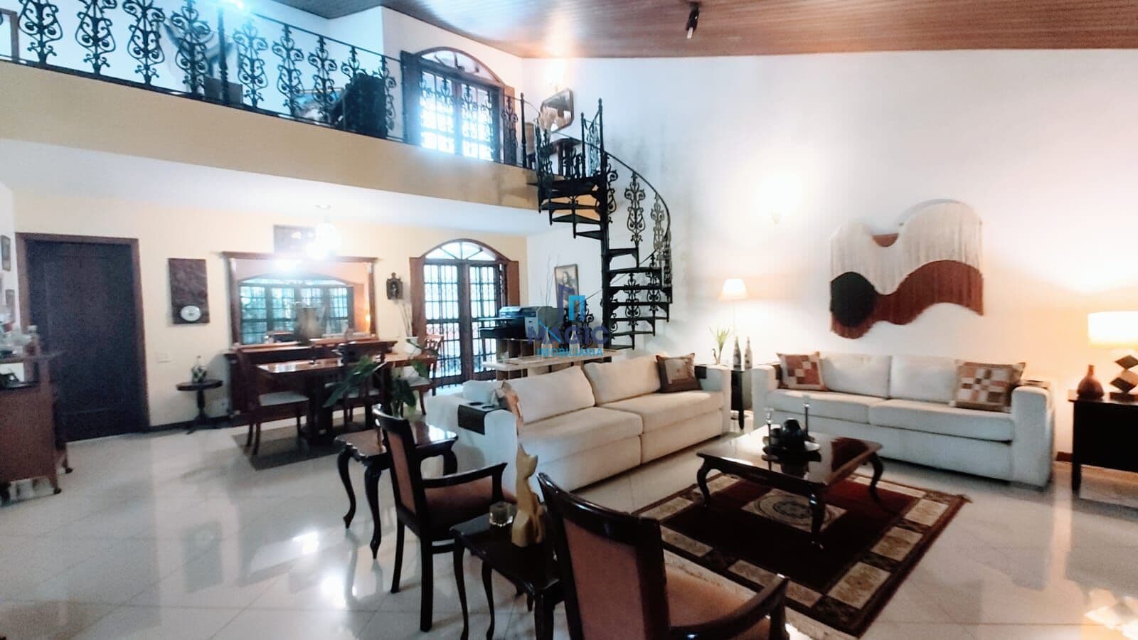 Casa com 4 dormitórios à venda com 574 m² por R$ 1.699.999,00 no Grajaú, Rio de Janeiro / RJ