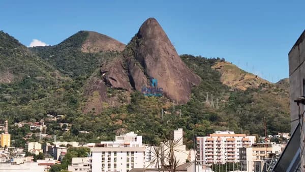 Cobertura à venda com 106 m²com valor reduzido, R$ 599.999,00 no Grajaú, Rio de Janeiro / RJ