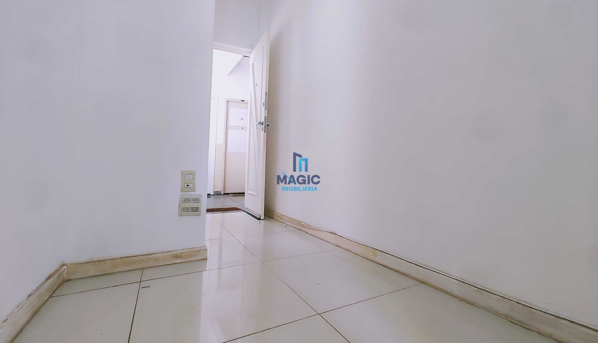 Apartamento Studio com 1 dormitório à venda com 25 m² por R$ 163.999,00 no Grajaú, Rio de Janeiro / RJ