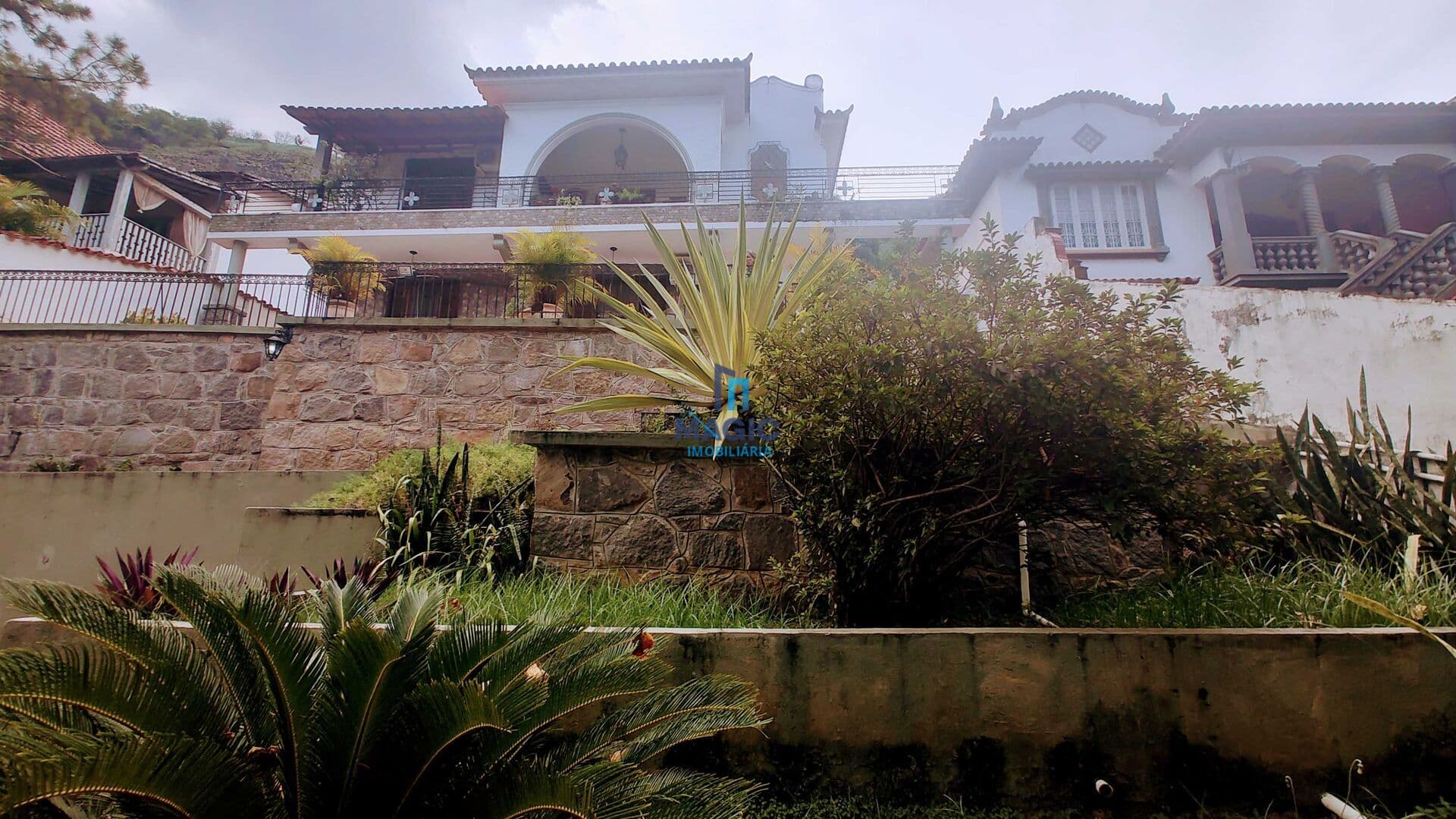 Casa com 3 suítes à venda com 476 m² por R$ 1.499.999,00 no Grajaú, Rio de Janeiro / RJ
