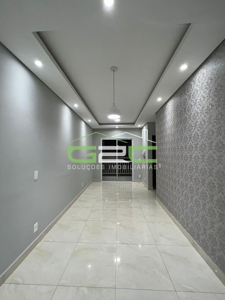 Apartamento / Condomínio Jardim Florência - Vinhedo