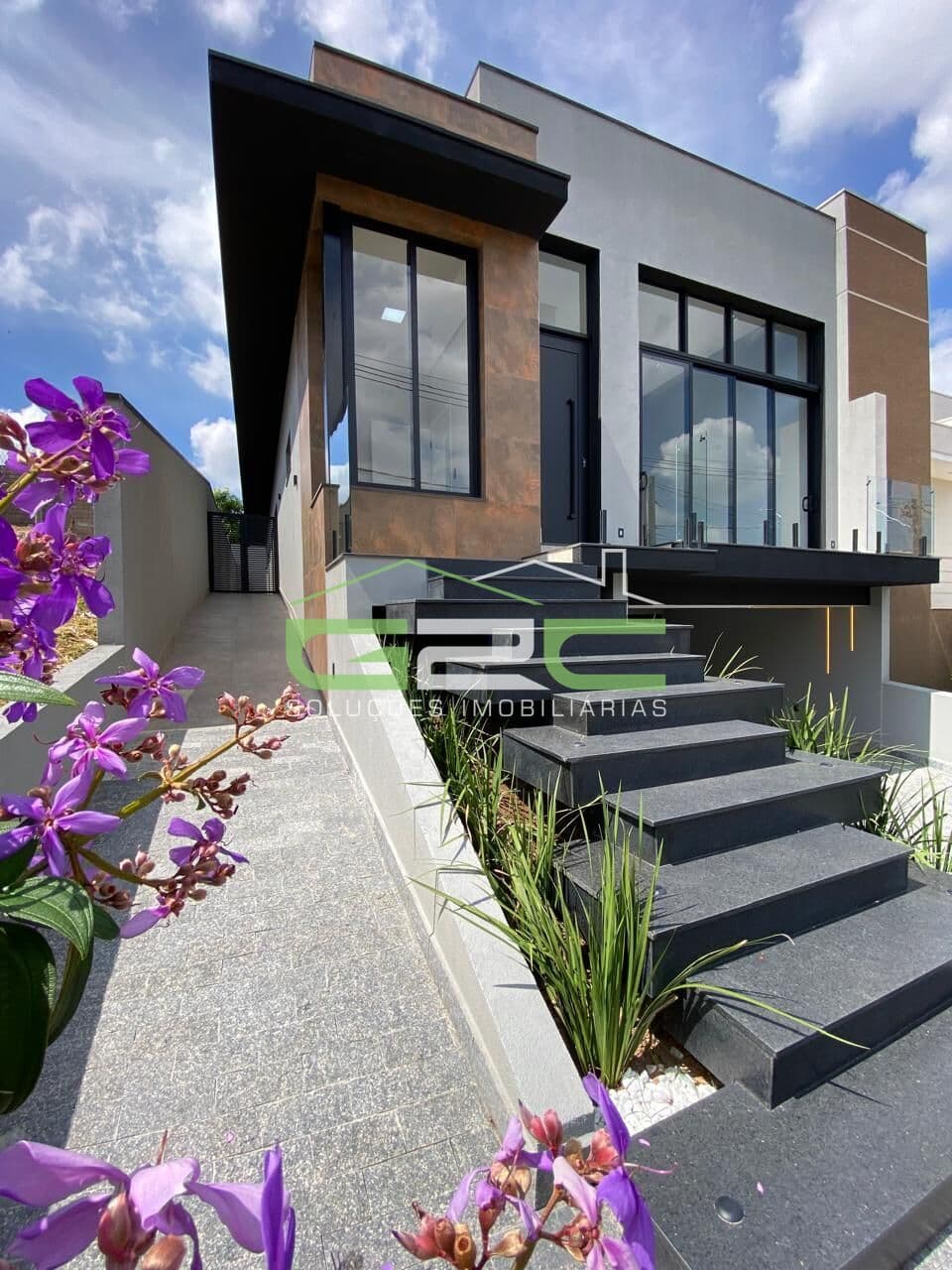 Casa em Condomínio / Condomínio Madre Maria Vilac - Valinhos