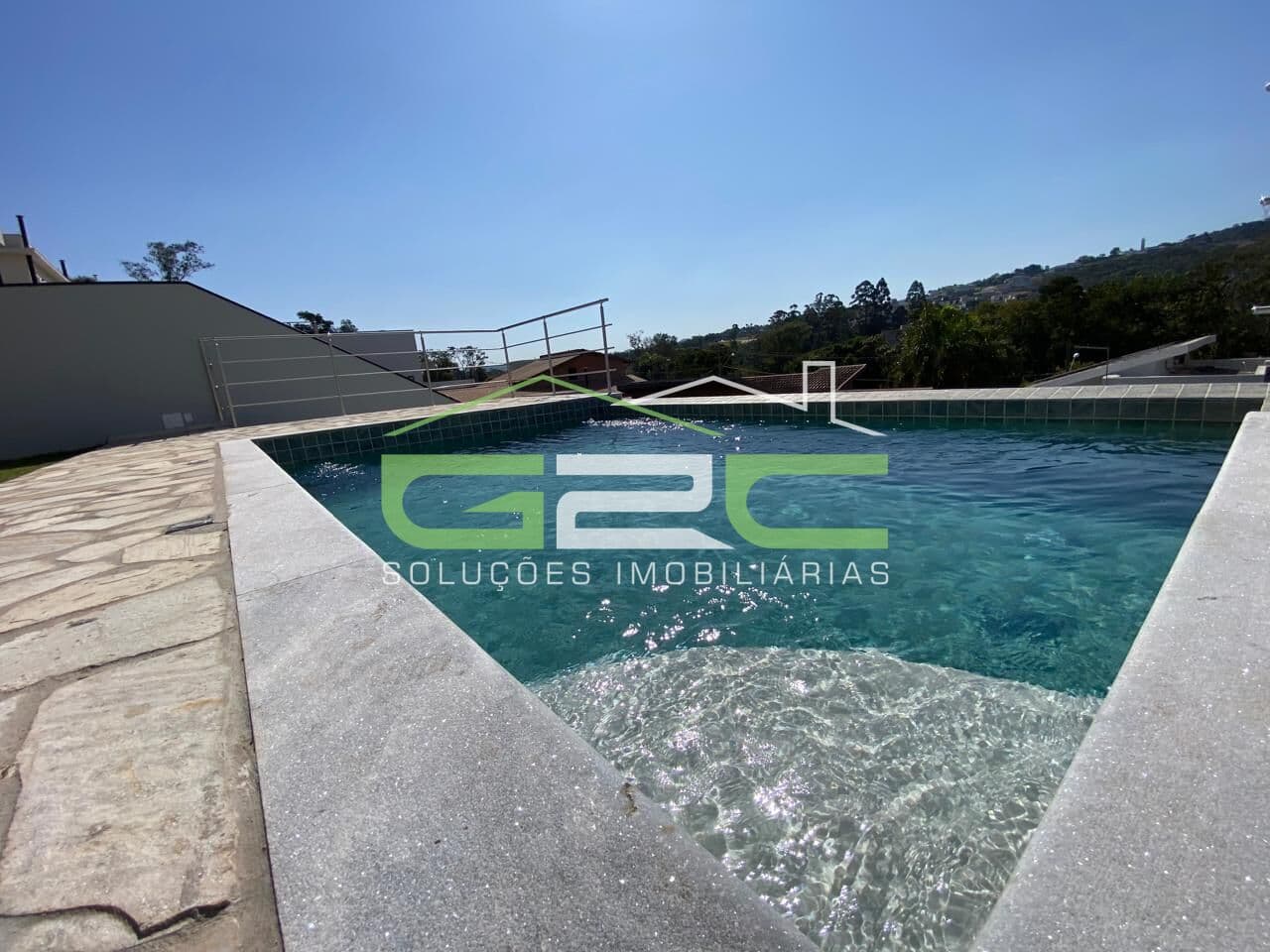 Casa em Condomínio / Condomínio Reserva Santa Isabel - Louveira