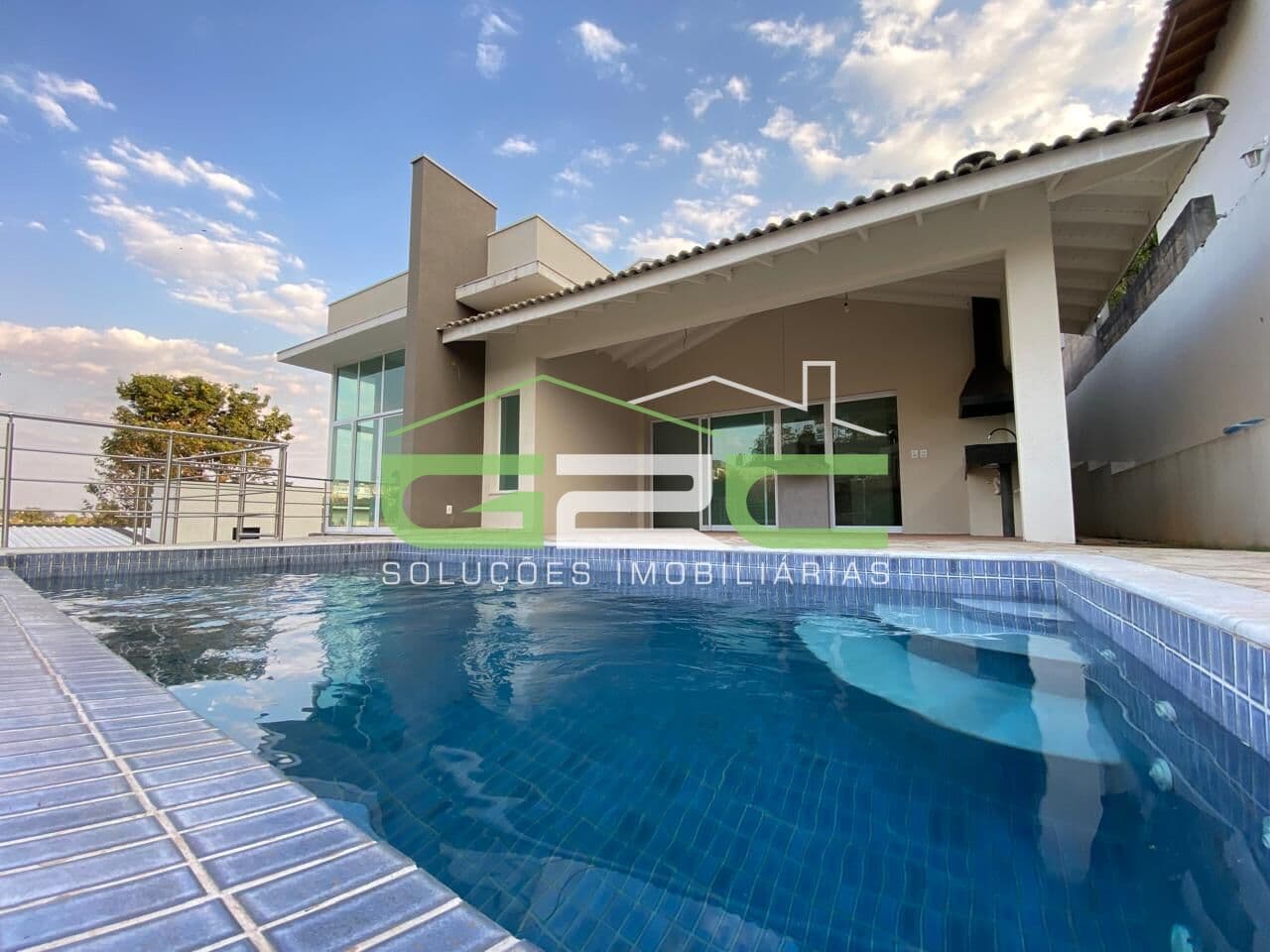 Casa em Condomínio / Condomínio Delle Stelle - Louveira