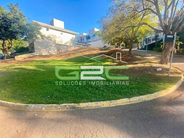 Lote / Terreno | Condomínio Villaggio Capriccio - Louveira