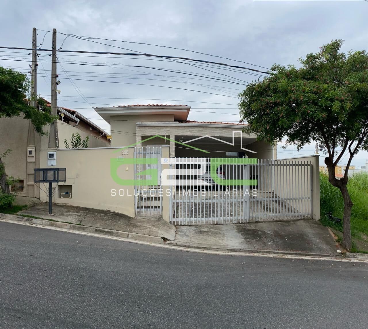 Casa em Bairro / Jardim Eliza - Vinhedo