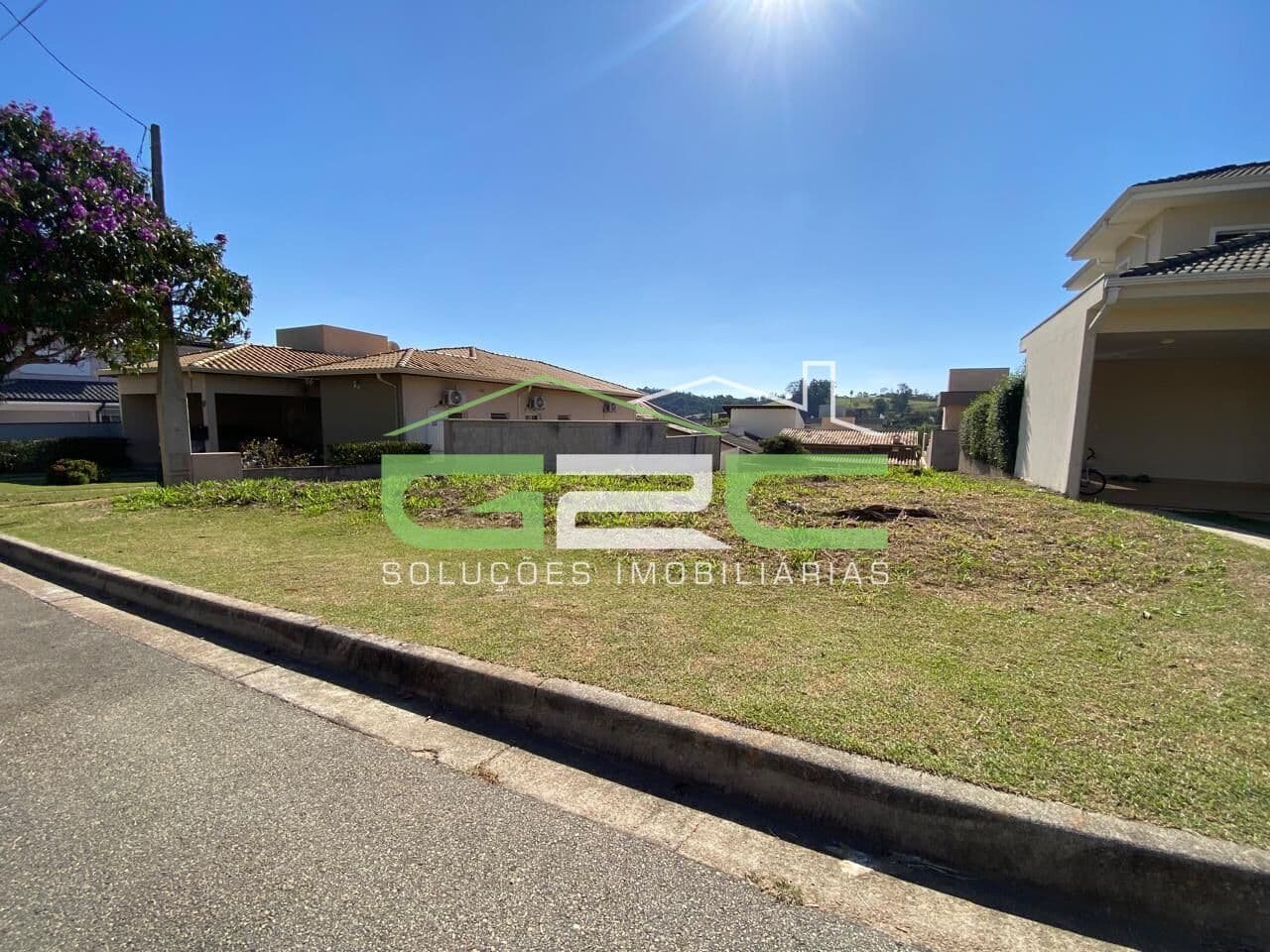 Lote / Terreno em Condomínio | Condomínio Picollo Villaggio - Louveira