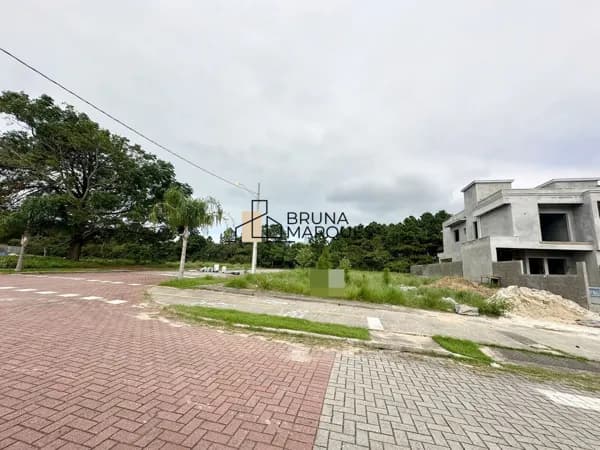 Com uma metragem ideal para a construção do seu projeto dos sonhos!