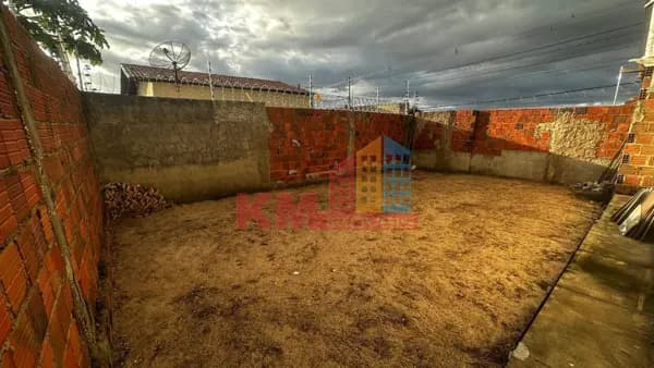 Terreno para Fins Comerciais, localizado no bairro Bela Vista .