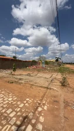 Lotes no Santa Delmira, Mossoró: 03 Terrenos de 360m² cada, Escriturados e Prontos para Construir